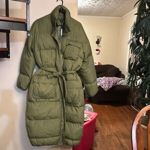 PLT PRETTYLITTLETHING GREEN KHAKI CARGO PUFFER COAT
